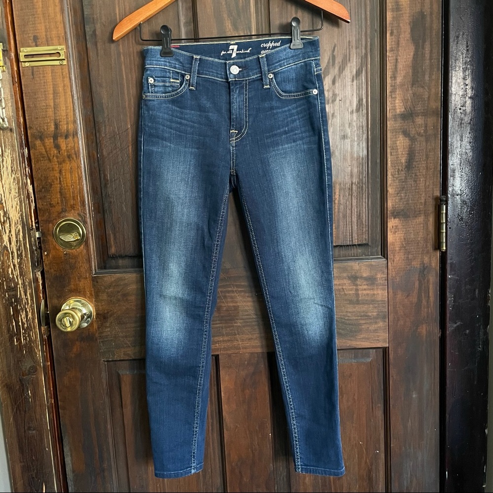 7 For All Mankind Jeans Cropped Gwenevere EUC | Size: 24